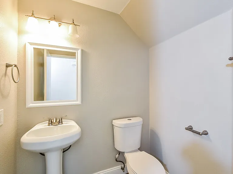 10643 Solar Hawk Ave — Photo 16