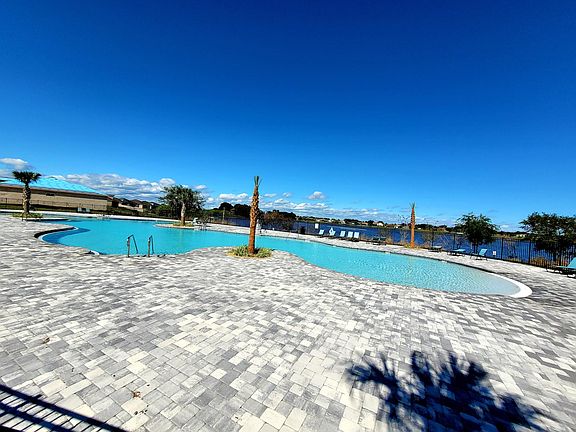 3rd image of 633 Vittorio Dr