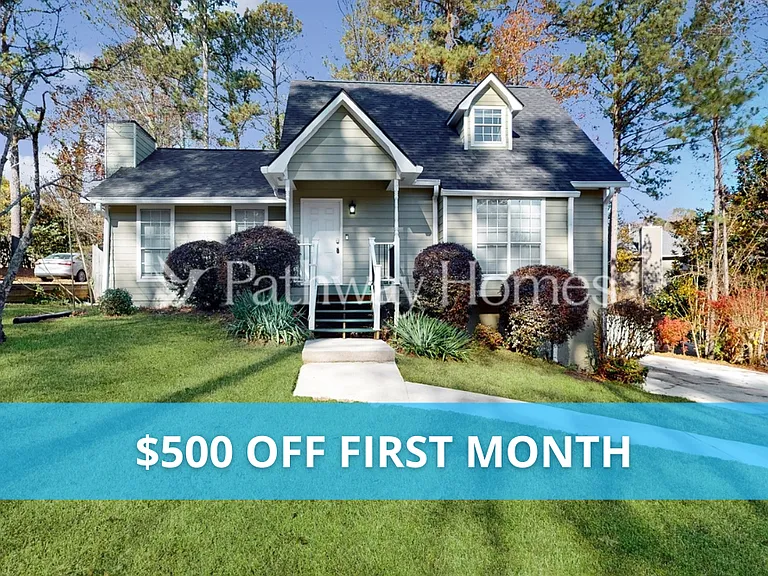 1612 Cumberland Club Rd SW — Photo 1