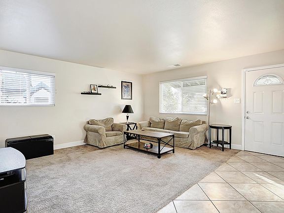 3rd image of 106 Coral Dr