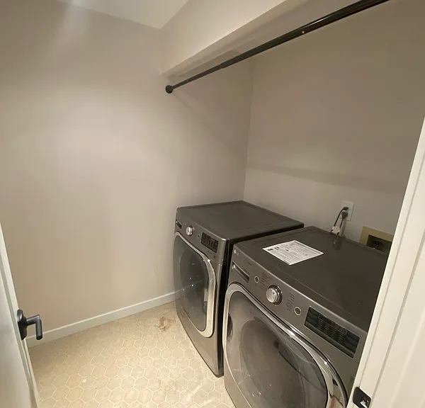 650 Jasmine Pl NW — Photo 24