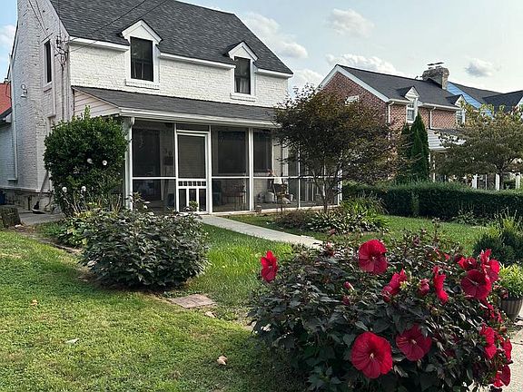 2nd image of 30 E Providence Rd