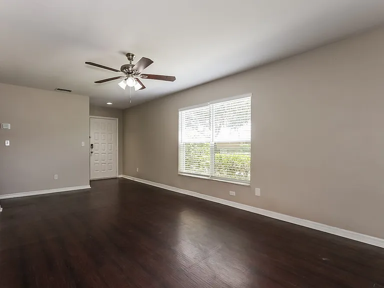 6023 Sand Key Ln — Photo 4