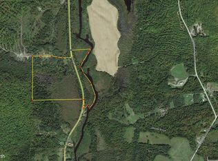 50 River St, Houlton, ME 04730