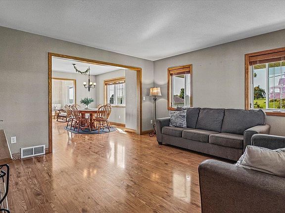 4th image of 3741 Ranchero Rd