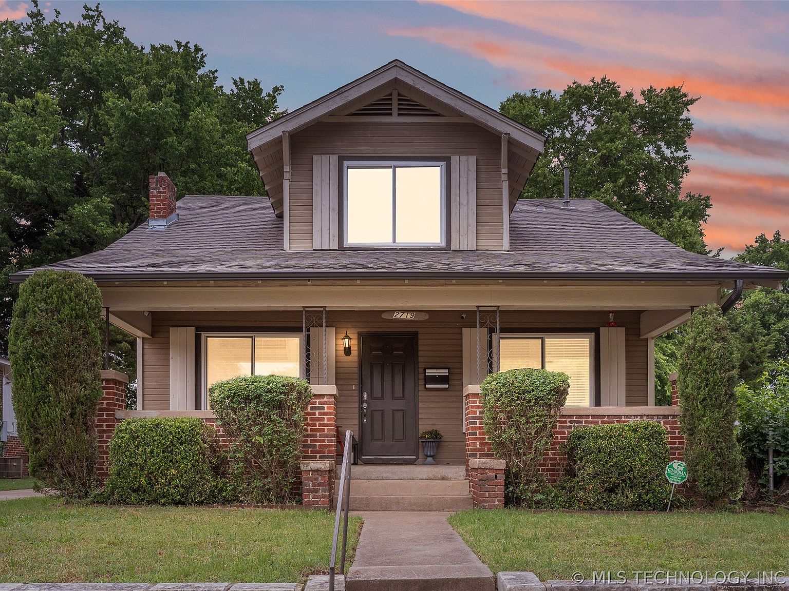 2719 E 1st St, Tulsa, OK 74104 | Zillow