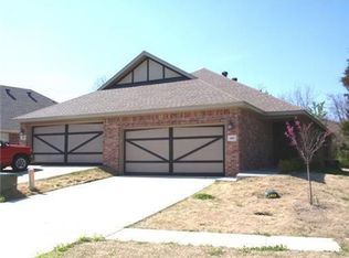 193-195 S Pinyon Point, Fayetteville, AR 72701