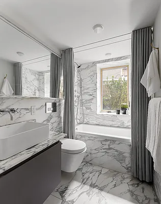 Sold by Compass | media 9