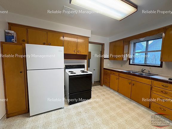 2nd image of 176 4th St