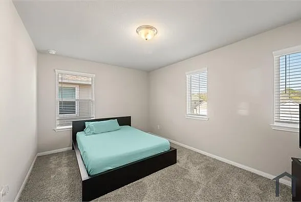 618 Ellwood Terrace Ln — Photo 15