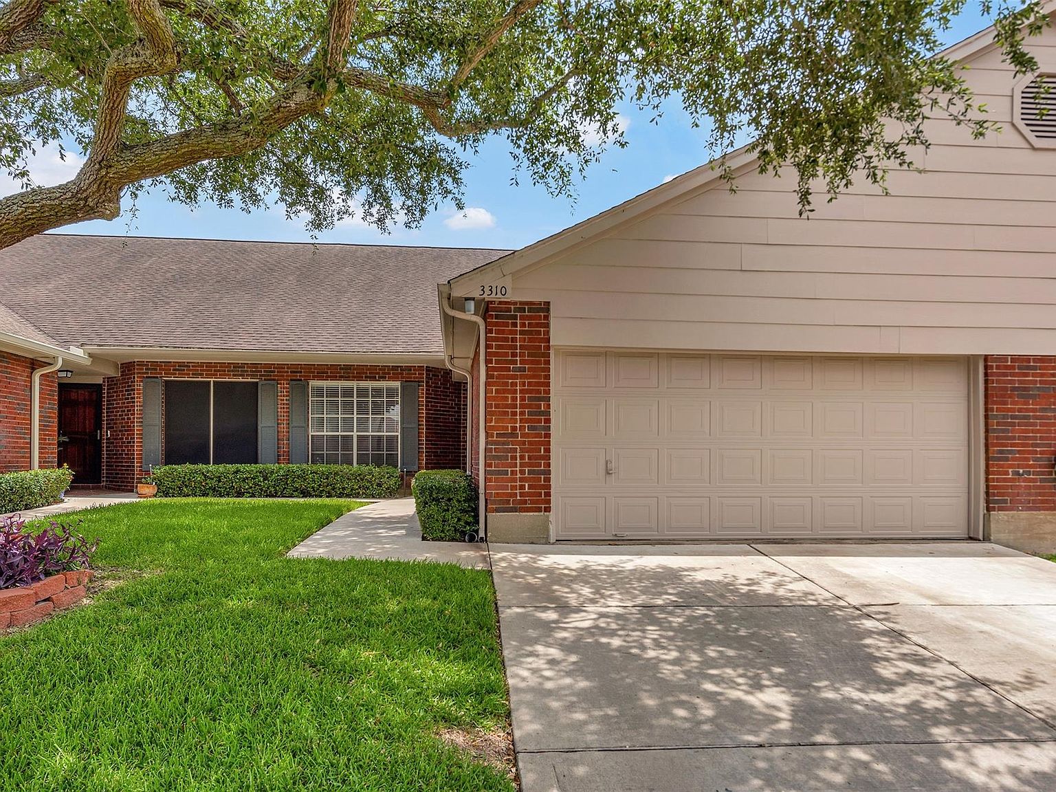 3310 Country Meadows Ct