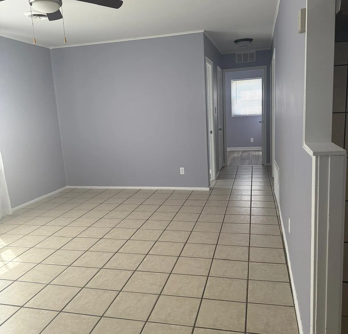 3 bed, 850 sqft, $1,500 — Photo 2