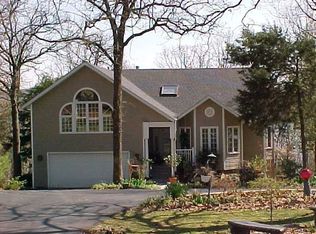 1765 Lake Bluff Dr, Reeds Spring, MO 65737