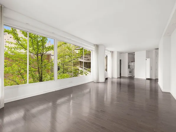 167 E 61st St APT 5B, New York, NY 10065
