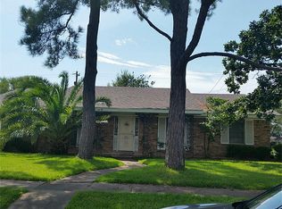 8102 Glenbrae St, Houston, TX 77061