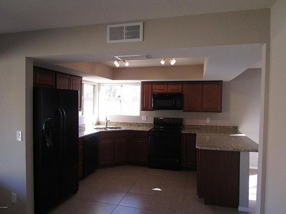 4th image of 5740 W Muriel Dr