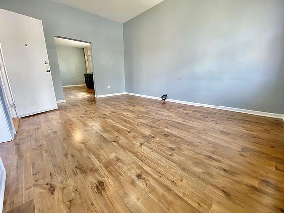 5th image of 3657 S Marshfield Ave APT 2F