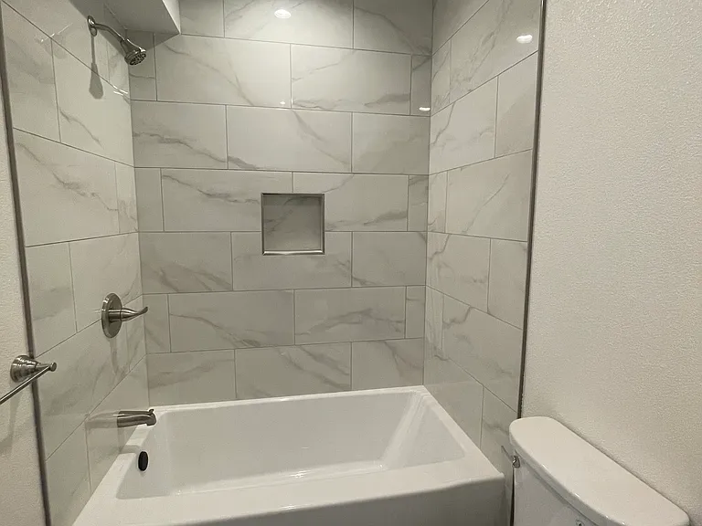 2320 Maho Bay Cir — Photo 9