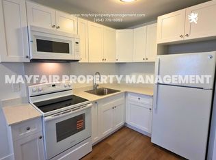 2910 Pierce St #P103, Hollywood, FL 33020