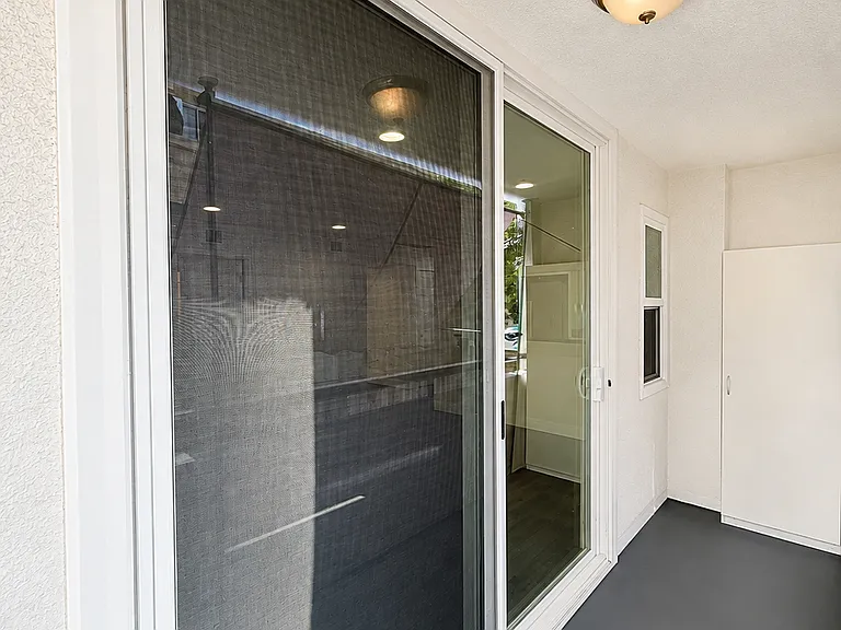 1943 Tamarind Ave #104 — Photo 14