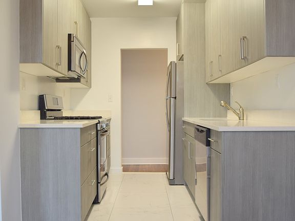 Pelham Terrace - Kitchen - C-Line