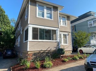 26-28 Oakland Ave, Methuen, MA 01844