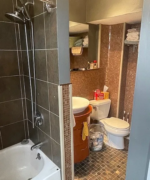 483 Massachusetts Ave #2 — Photo 9