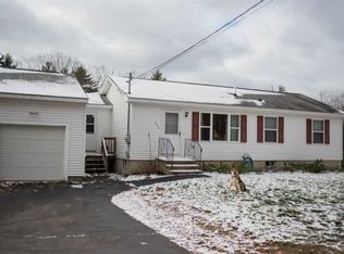 229 Cranberry Meadow Rd, Berwick, ME 03901