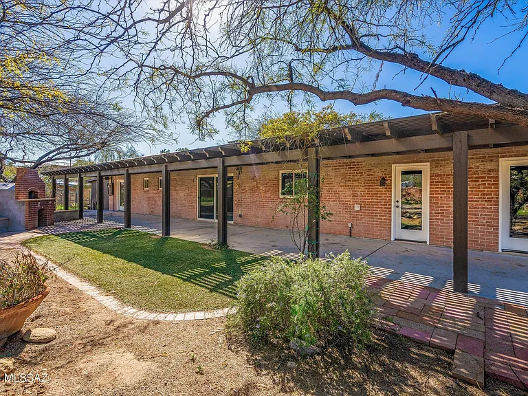 8801 E Buckboard Rd — Photo 21