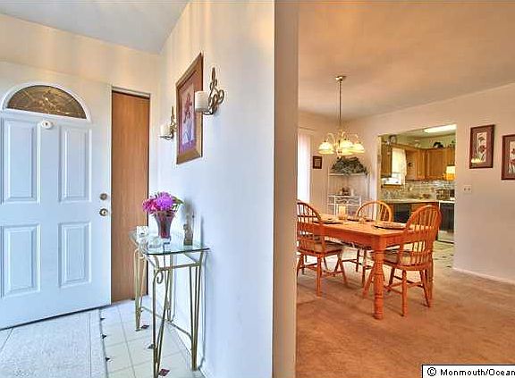 2nd image of 3300 Mystic Port Pl