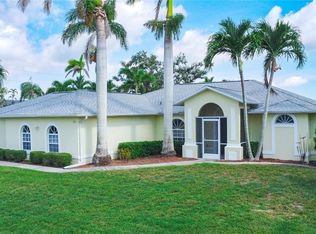 206 SW 42nd Ter, Cape Coral, FL 33914