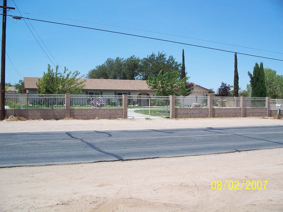 1.2 Acres - Horses Welcome