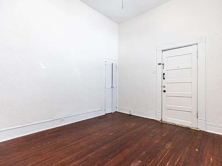 426 W Woodlawn Ave #1 — Photo 7
