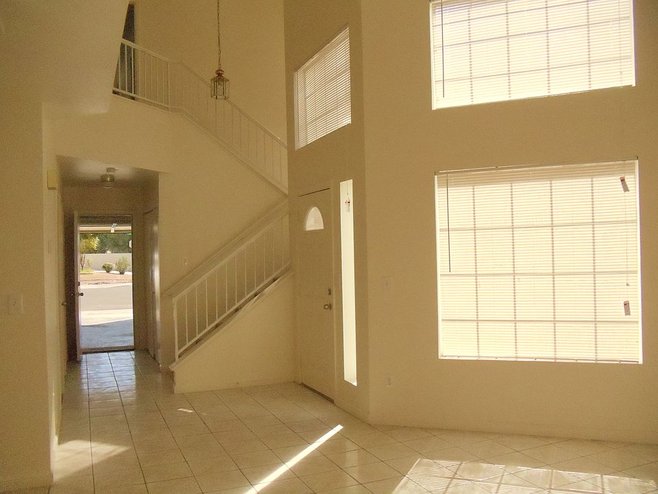 1st image of 4512 Little Wren Ln