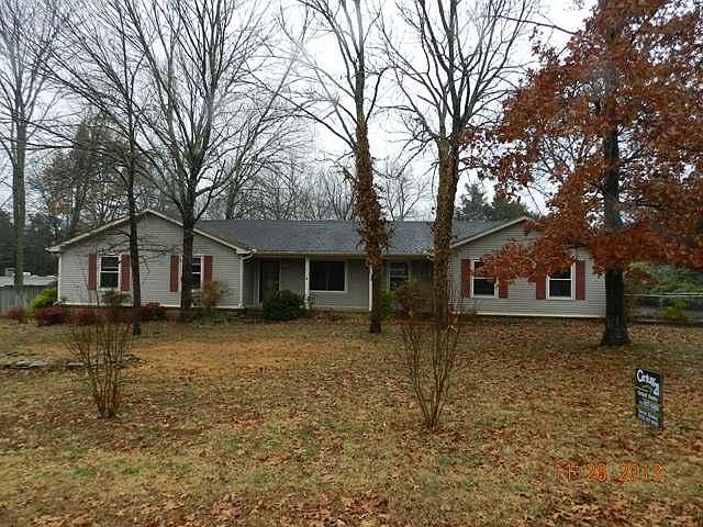 1st image of 419 Robertson Dr