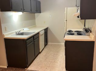 5209 SW 12th Ter #5217-12, Topeka, KS 66604