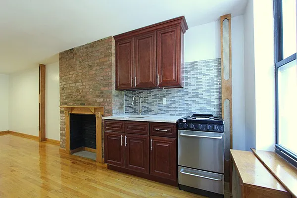 Rented by Compass | media 12