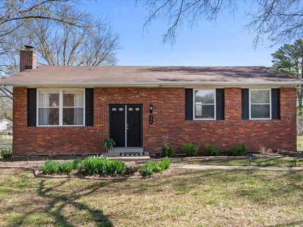 205 Mar El Ct, Ballwin, MO 63011