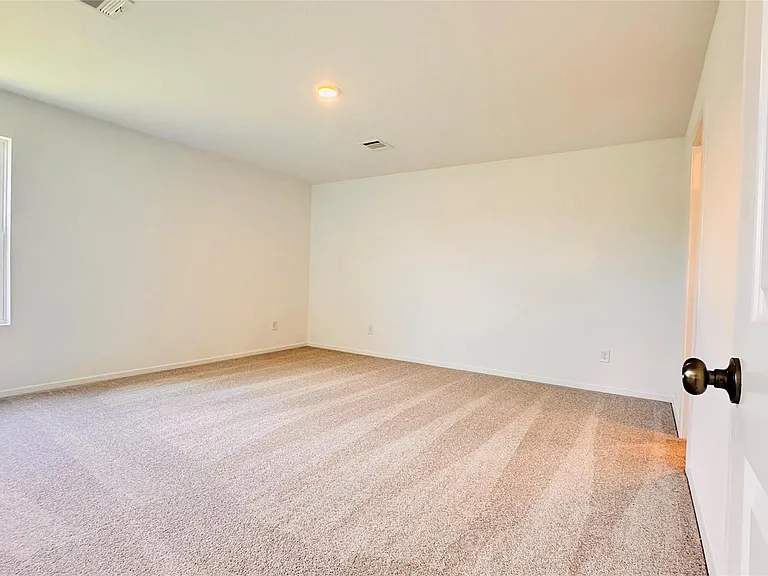 206 Amy St — Photo 26