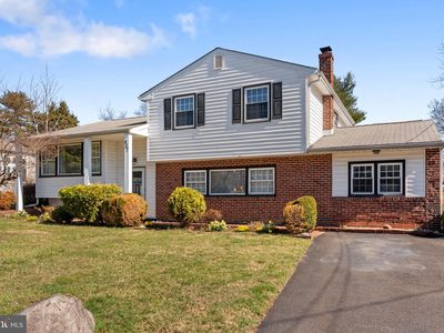 857 W County Line Rd, Hatboro, PA, 19040