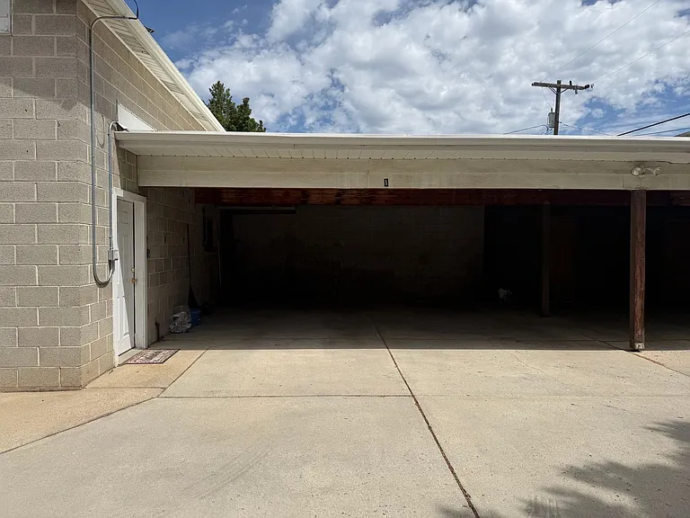 54 W Clearfield triplex — Photo 20