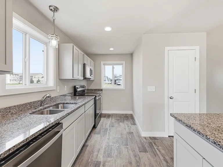 Plenty of counter space here !