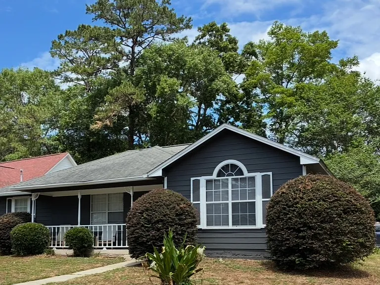 2964 Paddington Dr — Photo 1