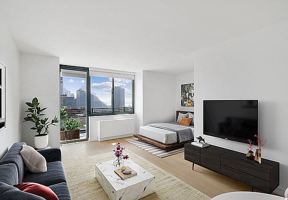 4th image of 200 W 60th St APT 19A