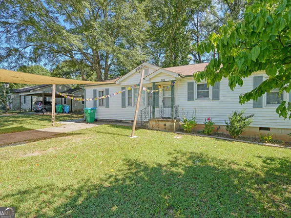 139 Love St, Austell, GA 30168
