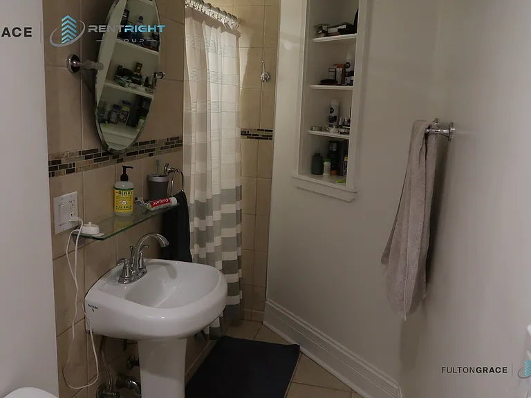 1361 N Ashland Ave #1D — Photo 10