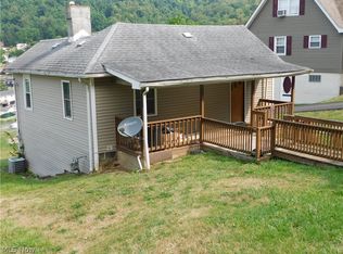 153 Taney Ave, Bellaire, OH 43906