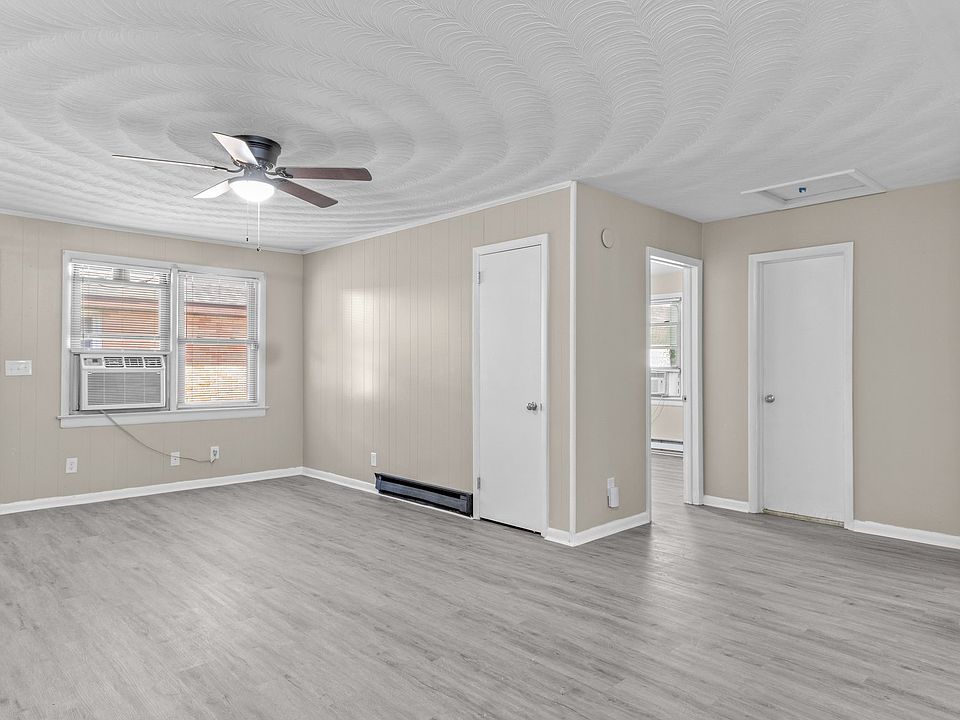 1st image of 9103 Hammett Ave #B