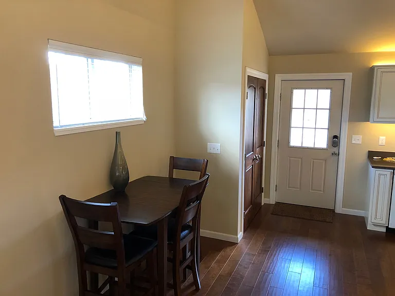 30 Glassier Ln — Photo 3