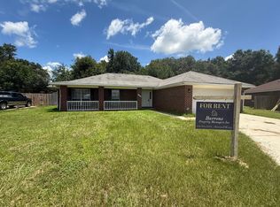 4902 Chads Cir, Pace, FL 32571
